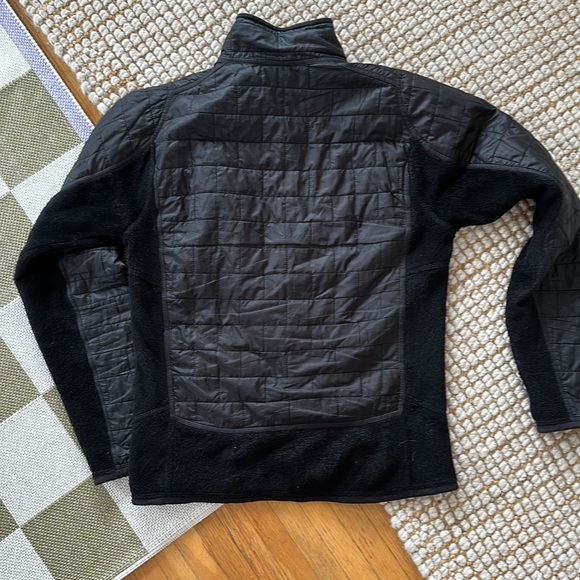 Patagonia jacket - Picture 2 of 2